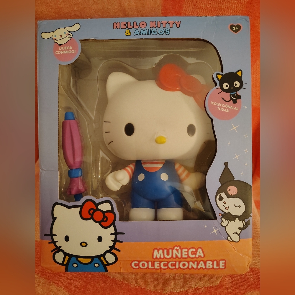 EXCLUSIVE - Hello Kitty Officially Licensed 8.7 Inch Collectible Vinyl Doll - Picture 6 of 10